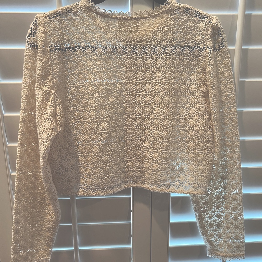 Sezane Yumi Blouse size US 8/ FR40 - Picture 4 of 7